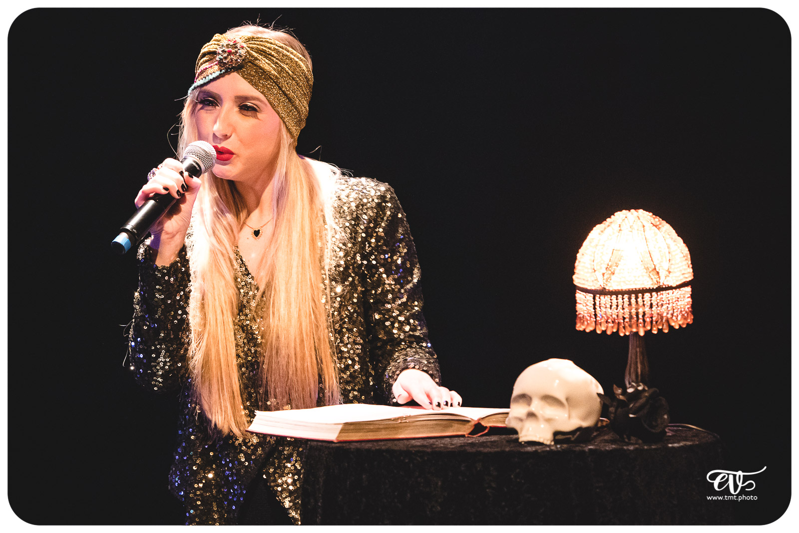 L'HISTOIRE DU ROCK EN 13 GUITARES